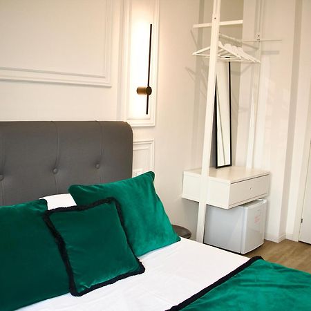 Xcross Suites Basilica San Paolo Rome Extérieur photo